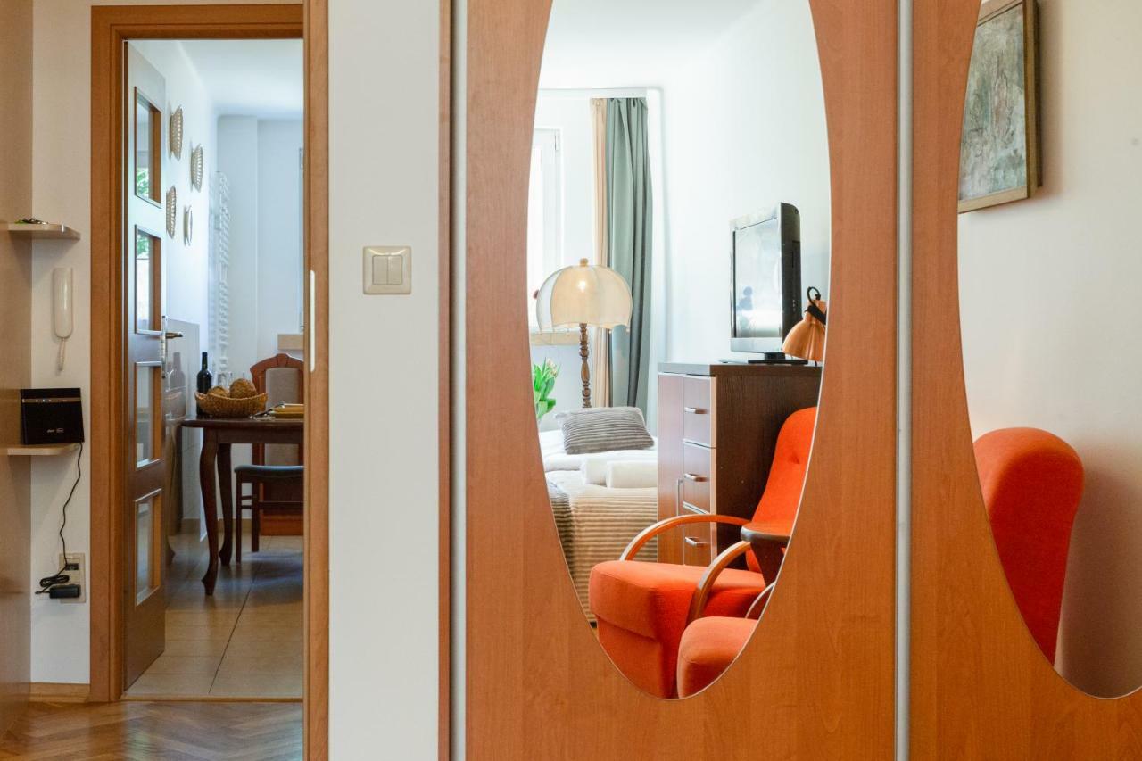 Traditional Apartment Starowislna Street Krakkó Kültér fotó